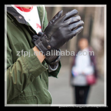 2013 новый дизайн человек черный кожаный agraffe вождения перчатки